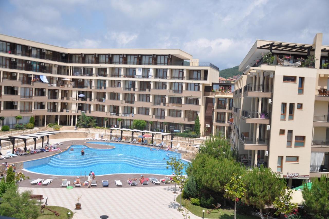 Luxor Apartments Ahyolu Dış mekan fotoğraf